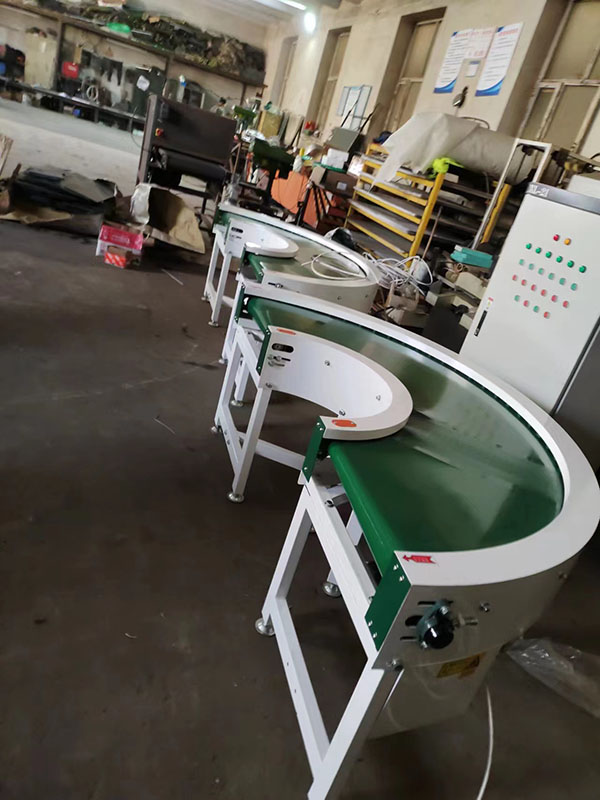 180°转弯机